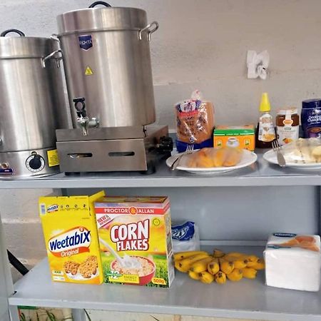 Jaffa Suites Kampala Luaran gambar