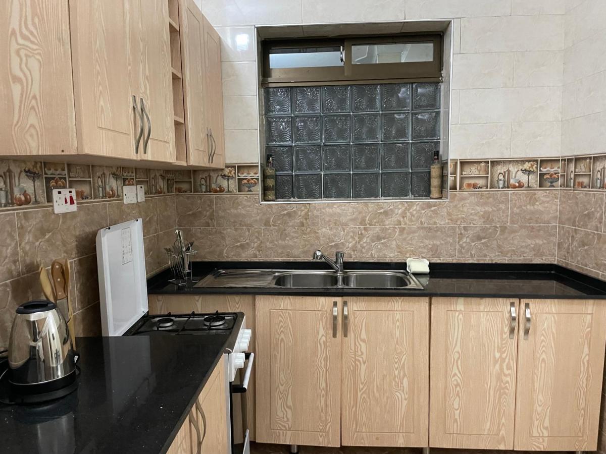 Jaffa Suites Kampala Luaran gambar